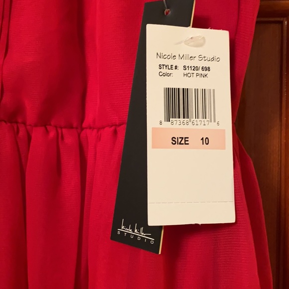 Nicole Miller Studio Pleated Halter Dress - Picture 2 of 6